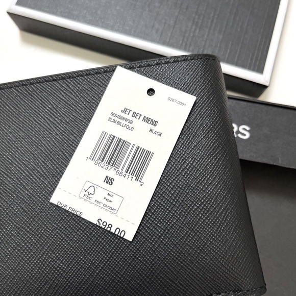 NWT MICHAEL KORS Solid Black Slim Billfold Wallet w/ Metal Logo – Boxed Gift - Picture 6 of 6